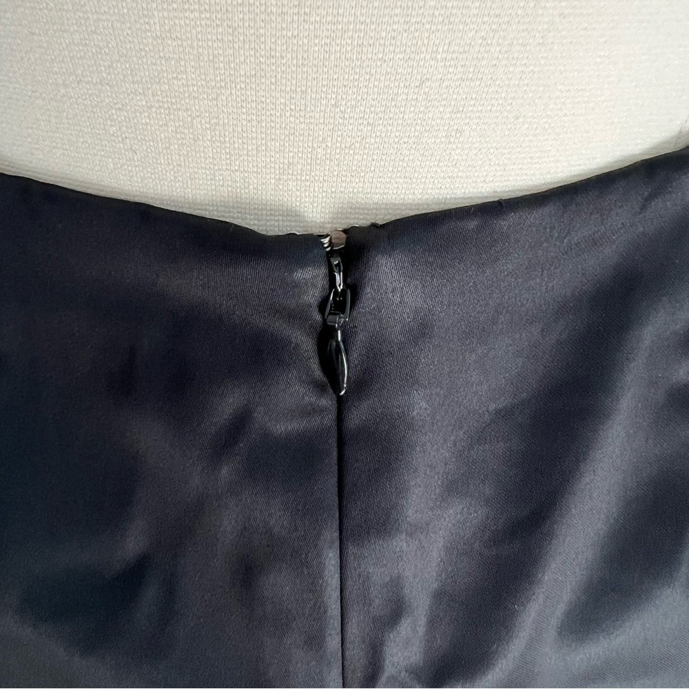 Aritzia Sunday Best Black Tatiana Satin Skirt - Picture 5 of 6